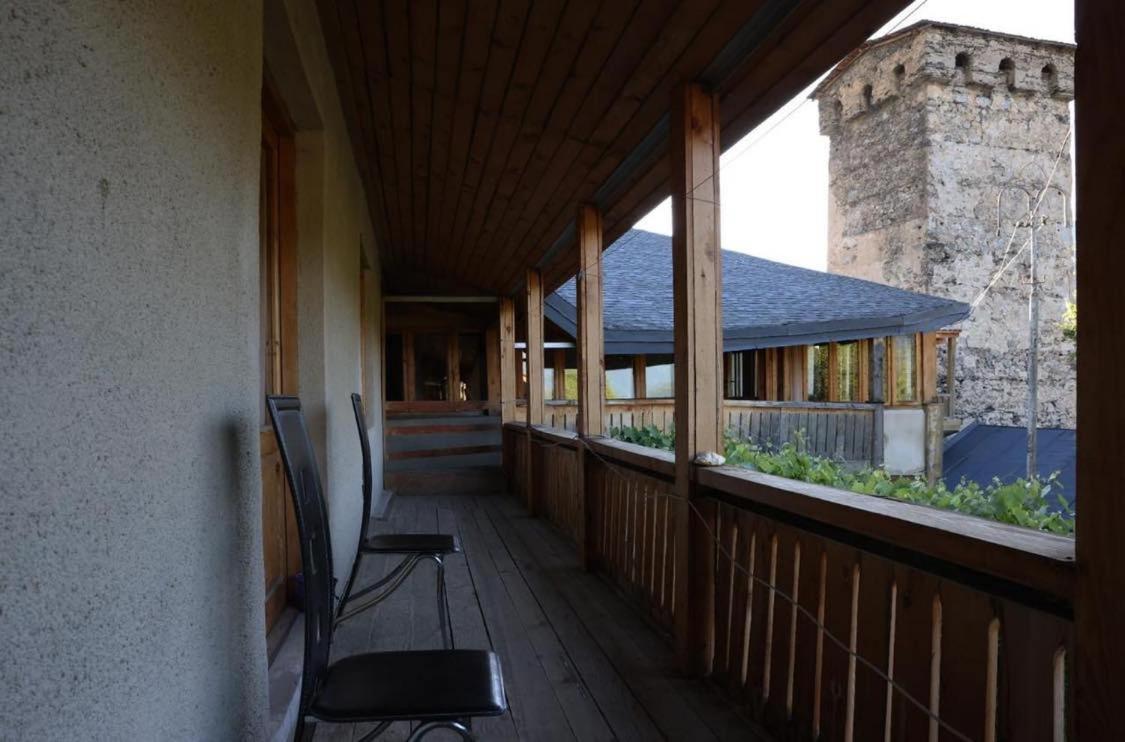 Mestialux Guesthouse Exterior photo