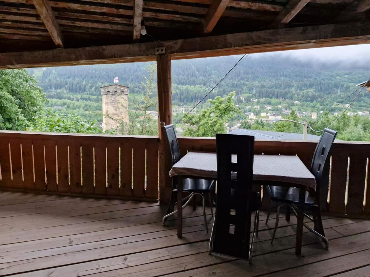 Mestialux Guesthouse Exterior photo