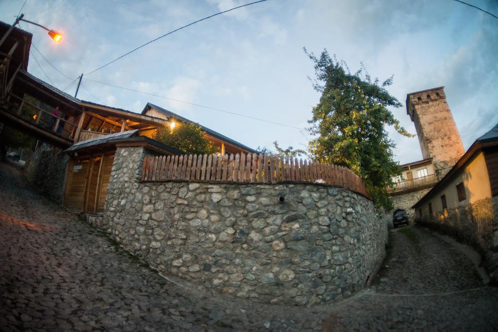 Mestialux Guesthouse Exterior photo